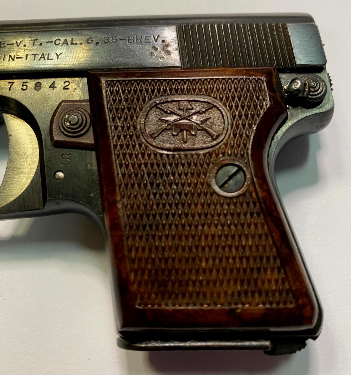 Deactivated Italian Bernadelli 635mm Semi Automatic Pocket Pistol