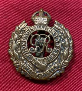 WW2 British Royal Engineers Cap Badge