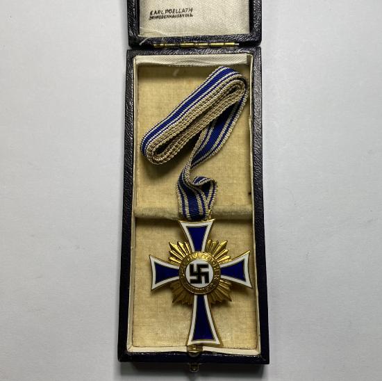 WW2 German Cased Mothers Cross In Gold