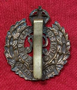 WW2 British Royal Engineers Cap Badge