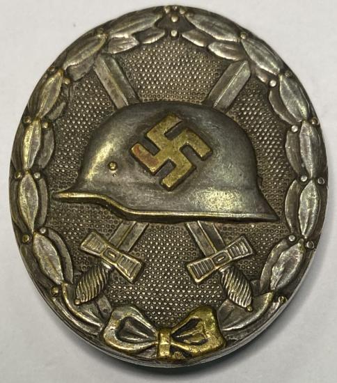 WW2 German Silver Wounds Badge