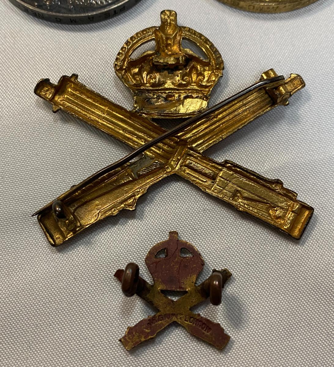 WW1 MGC Medal Pair With Badges