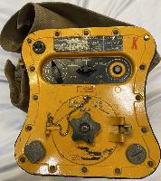 WW2 RAF / USAAF ' Gibson Girl' SCR 578 Life Raft Radio.