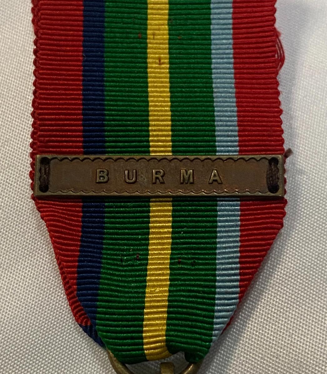 WW2 British Pacific Star With Burma Clasp